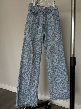 High-Waist Swirl Print Wide-Leg Jeans - Light Blue